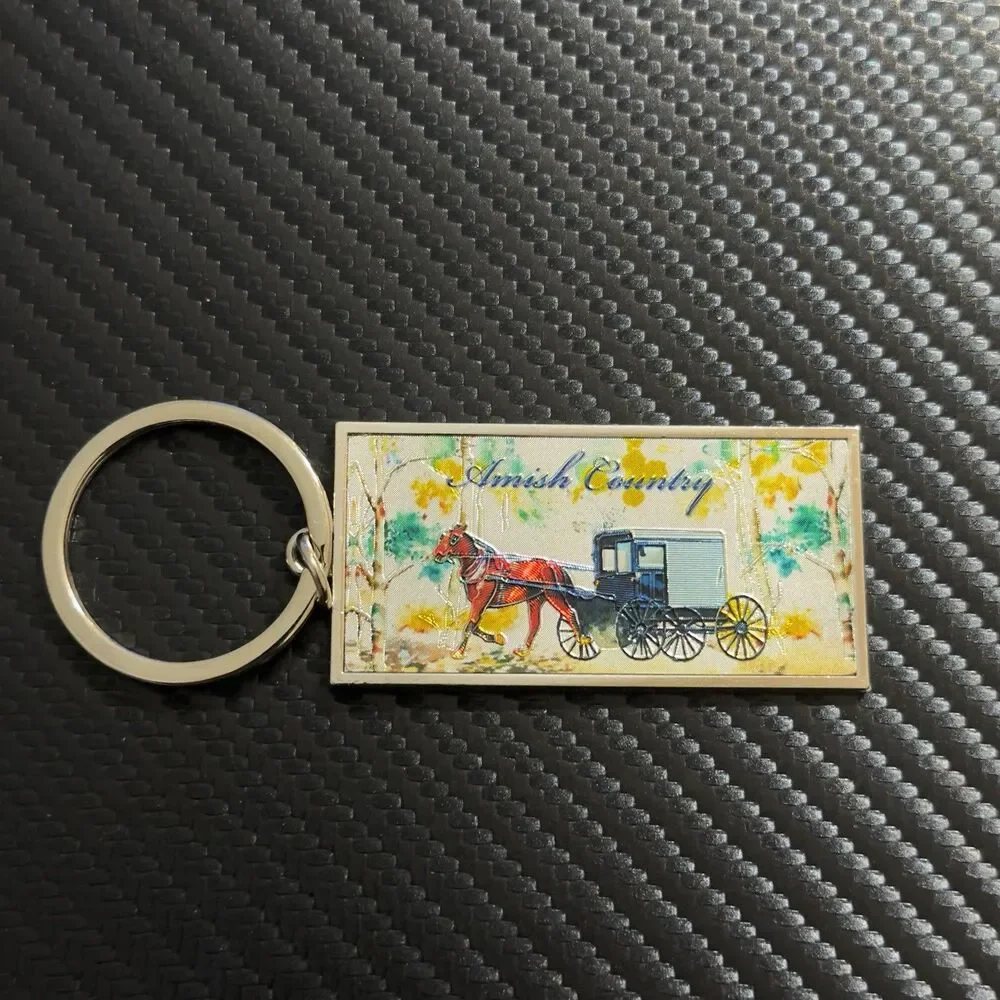 Vtg AMISH COUNTRY Keychain Fob Key Ring Metal Vibrant Colors